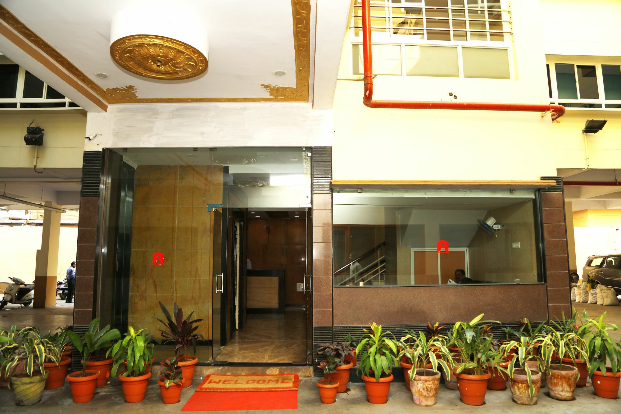 Hotel Panchratan Hajdarabad Zewnętrze zdjęcie